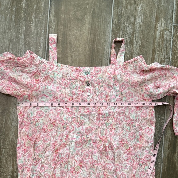 Elegant Pink Floral Women's Blouse - Picture 6 of 8